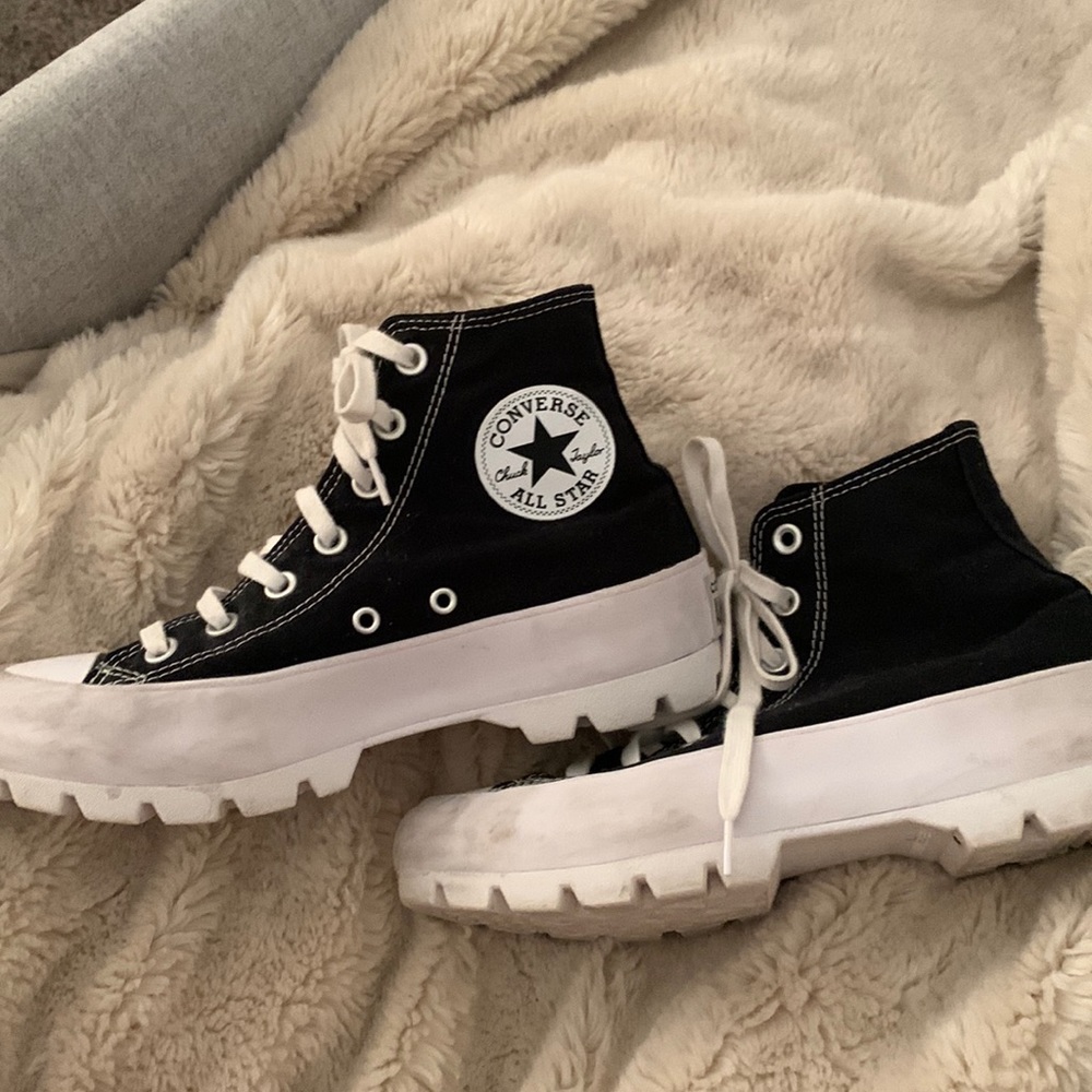 Basically brand new chuck Taylor converse